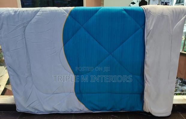 Modern 6 by 6 Binded Duvet Set for Modern Homes Interiors - main view
