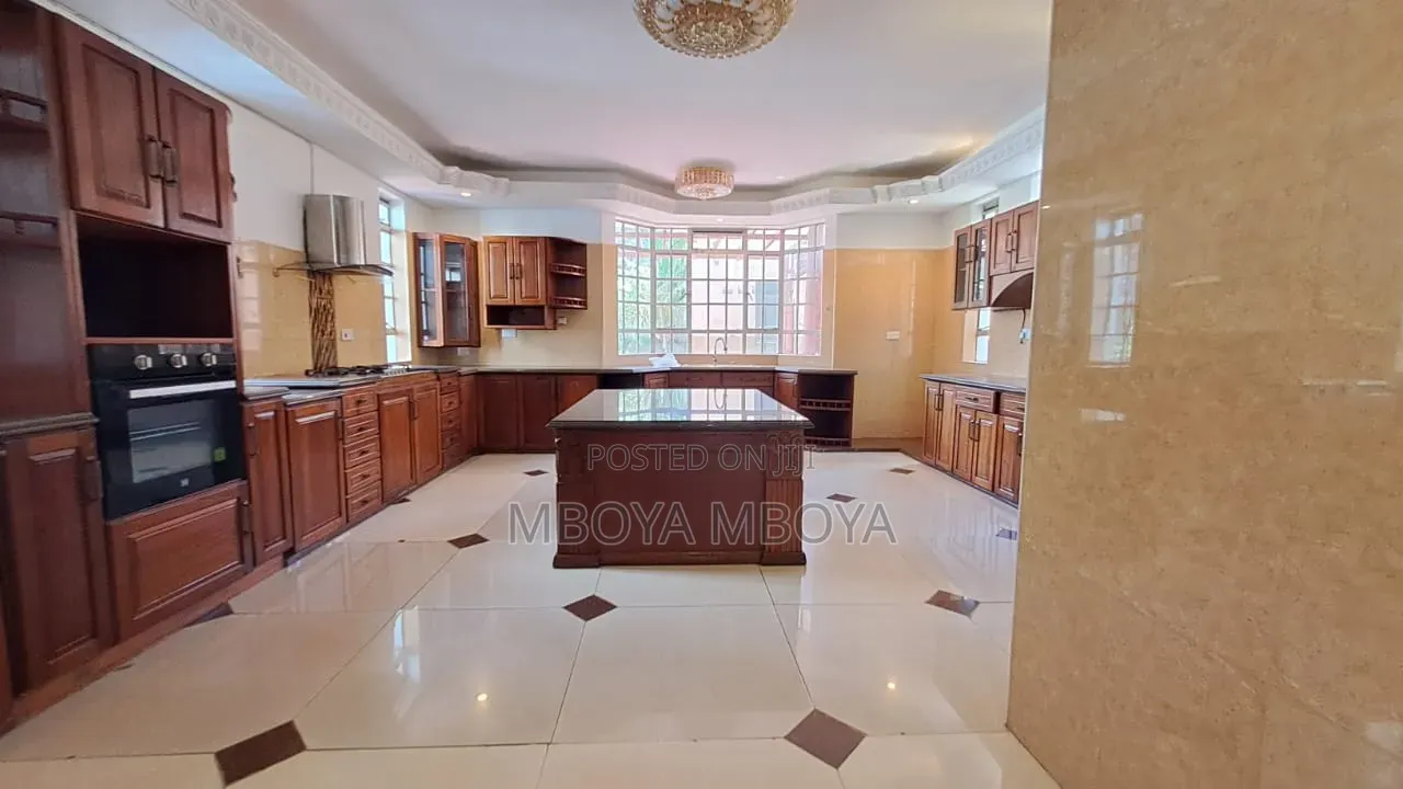 6bdrm House in Nyari for rent
