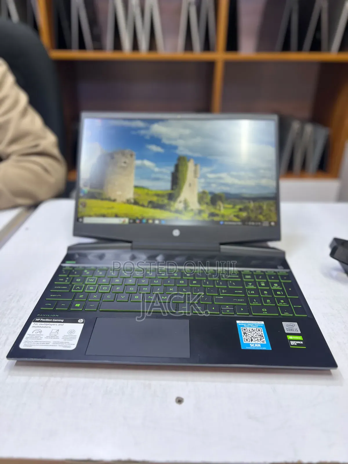 Laptop HP Pavilion Gaming Laptop 15-dk2xxx 16GB Intel Core i5 SSD 512GB