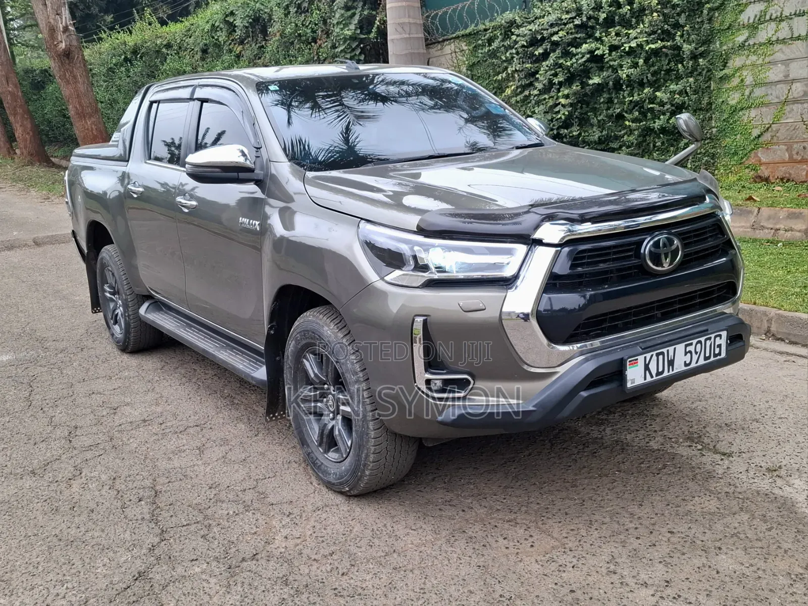 Toyota Hilux Revo Double Cab Deisel 2.4 AWD 2022 Gold
