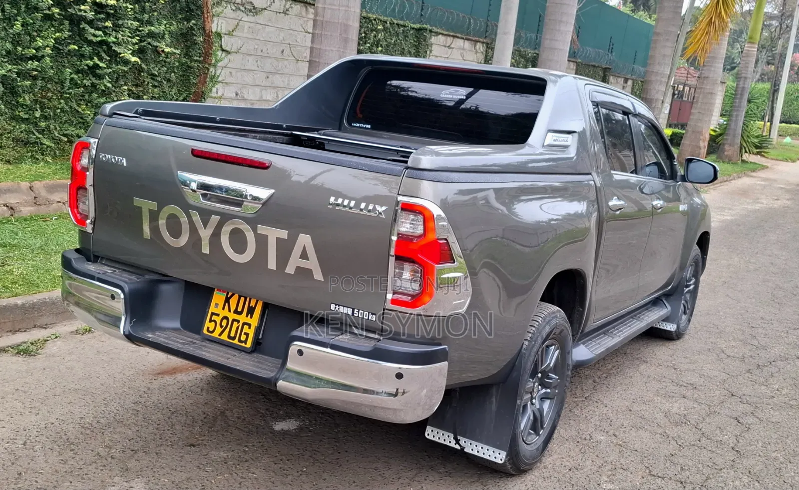 Toyota Hilux Revo Double Cab Deisel 2.4 AWD 2022 Gold