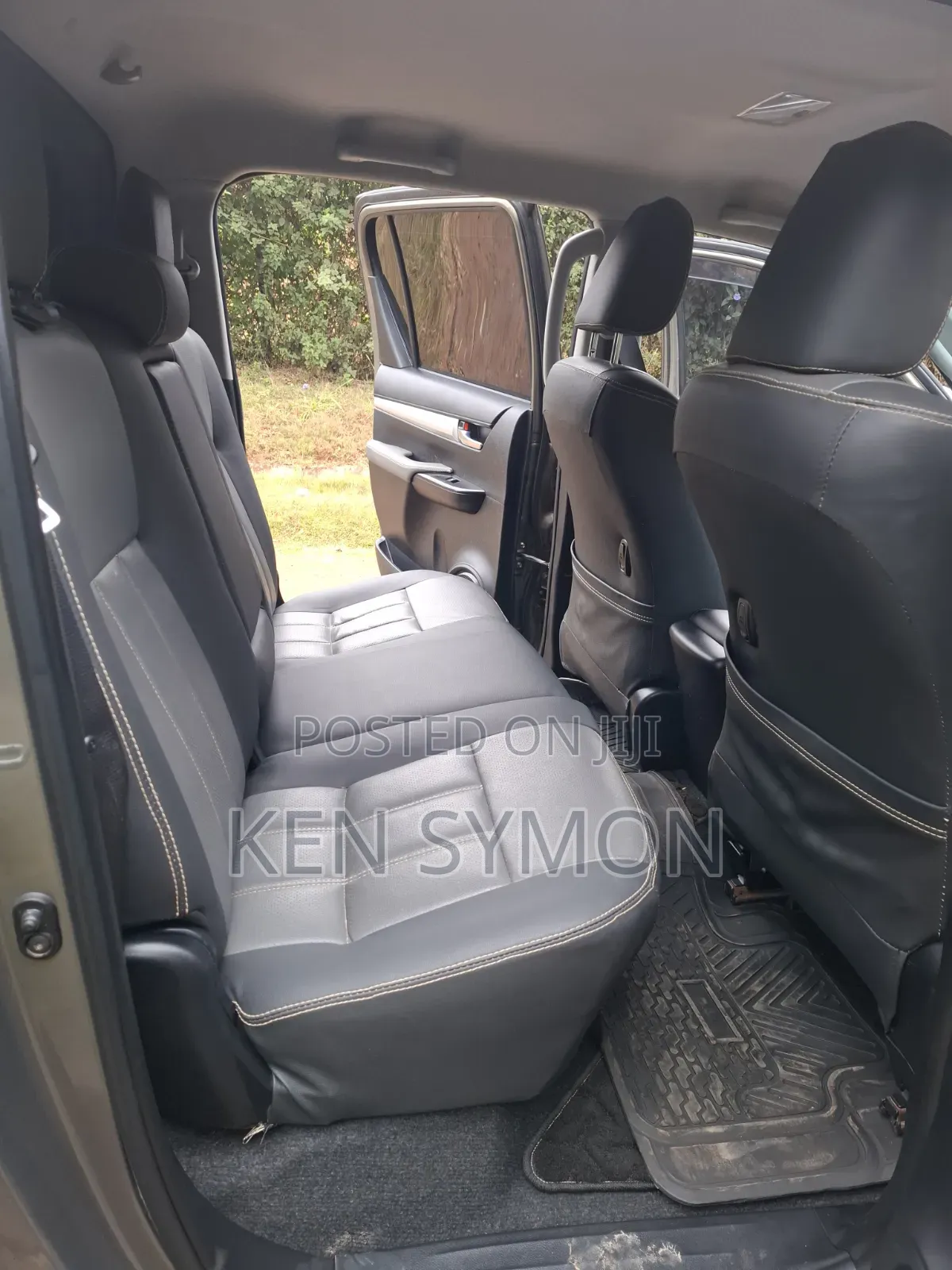 Toyota Hilux Revo Double Cab Deisel 2.4 AWD 2022 Gold