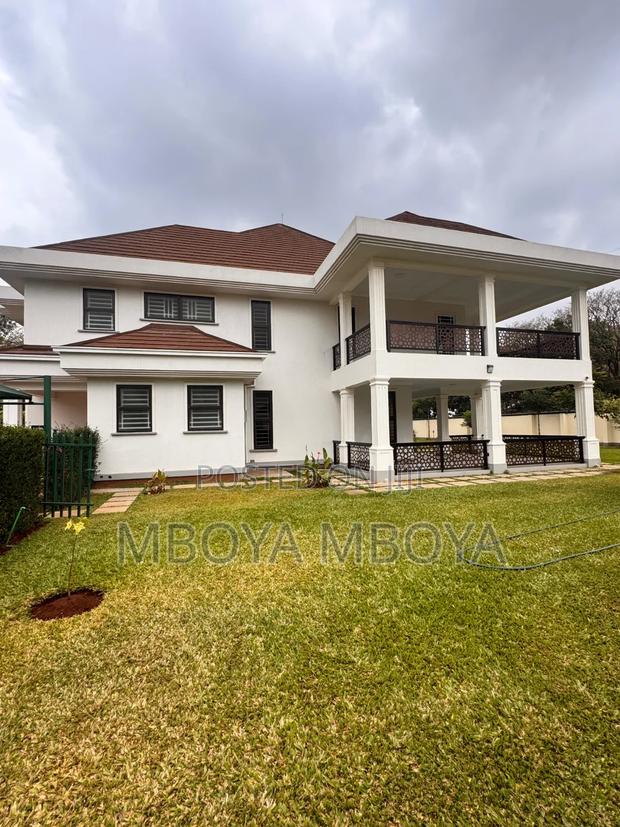 4bdrm Townhouse / Terrace in Karen, Hardy for rent
