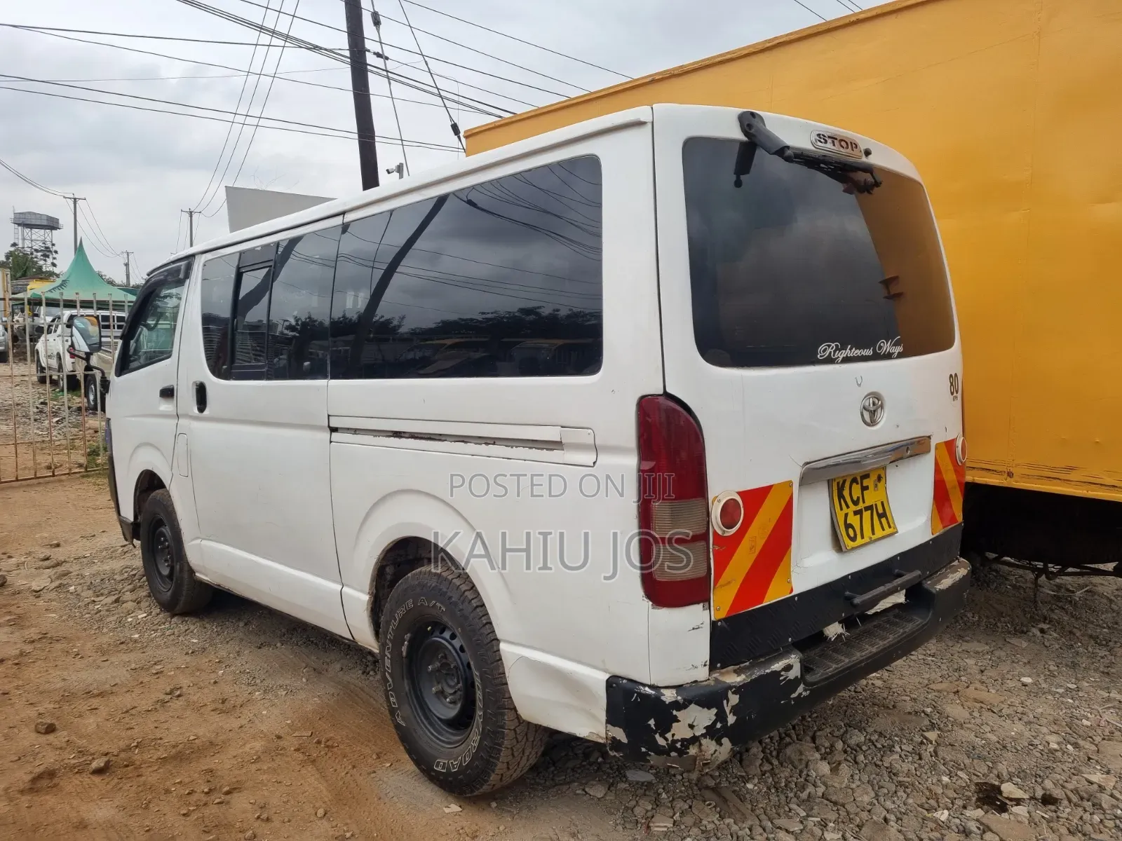 Toyota HiAce 2009 White