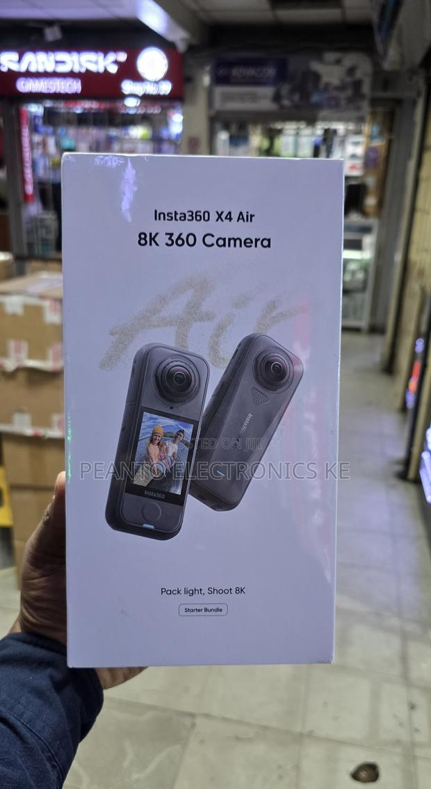 Insta360 X4 Air 360° Action Cam Starter Bundle
