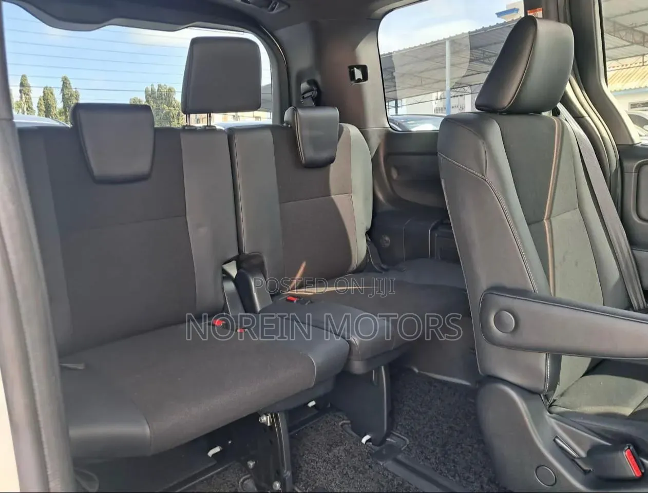 Toyota Noah 2020 Teal