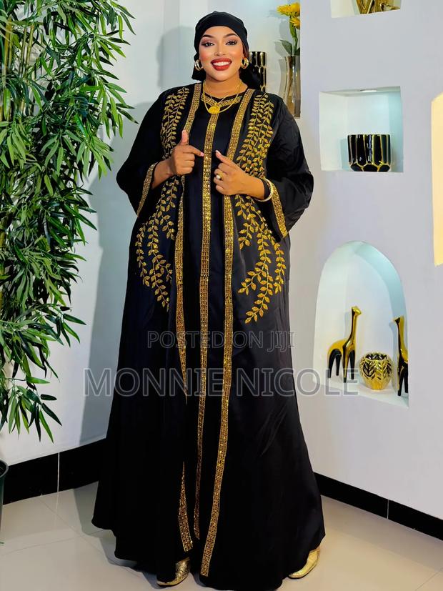 Black Gold Maxi Dress/Classy Abaya for Every Occasion