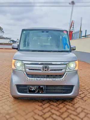 Honda N-Box 2019 Gray