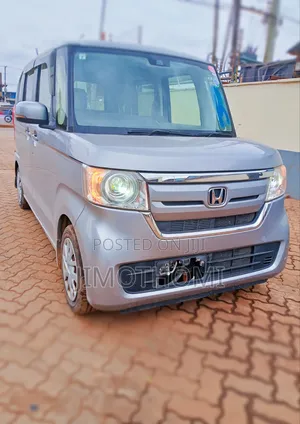 Honda N-Box 2019 Gray