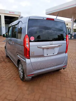Honda N-Box 2019 Gray