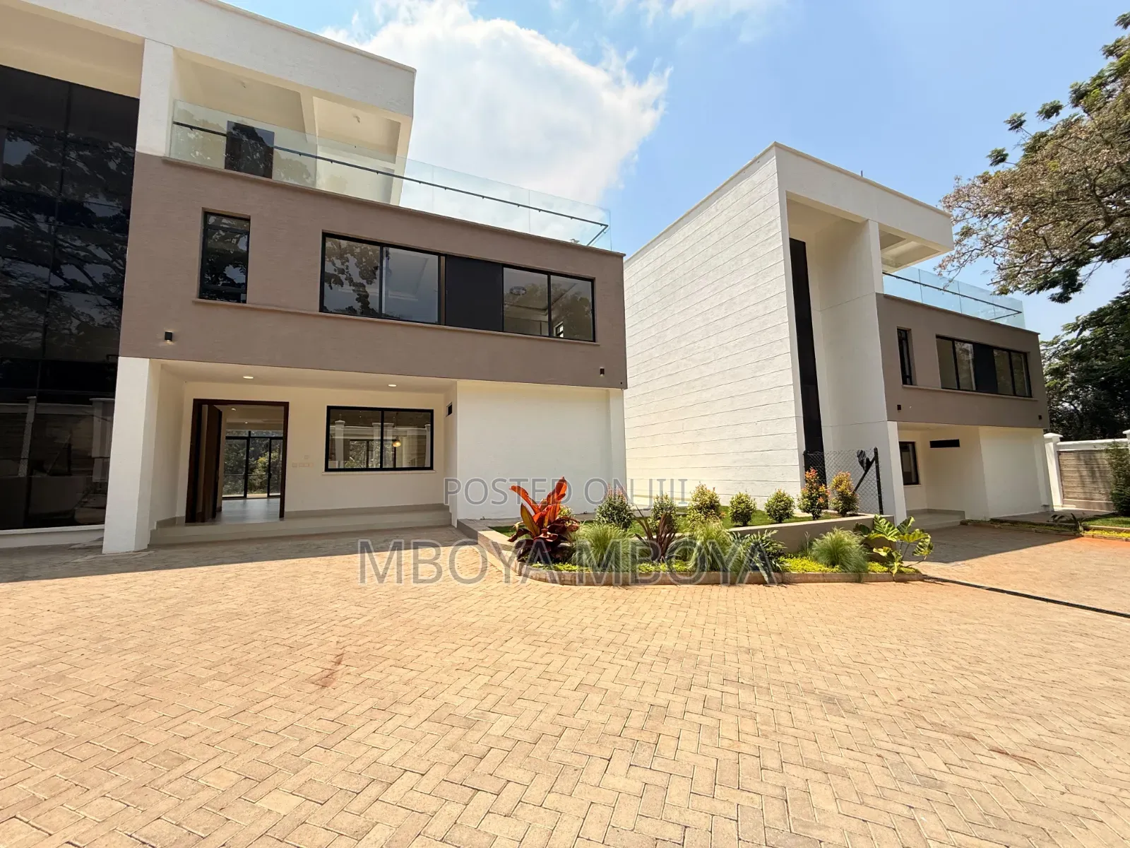 6bdrm Duplex in Spring Valley for rent