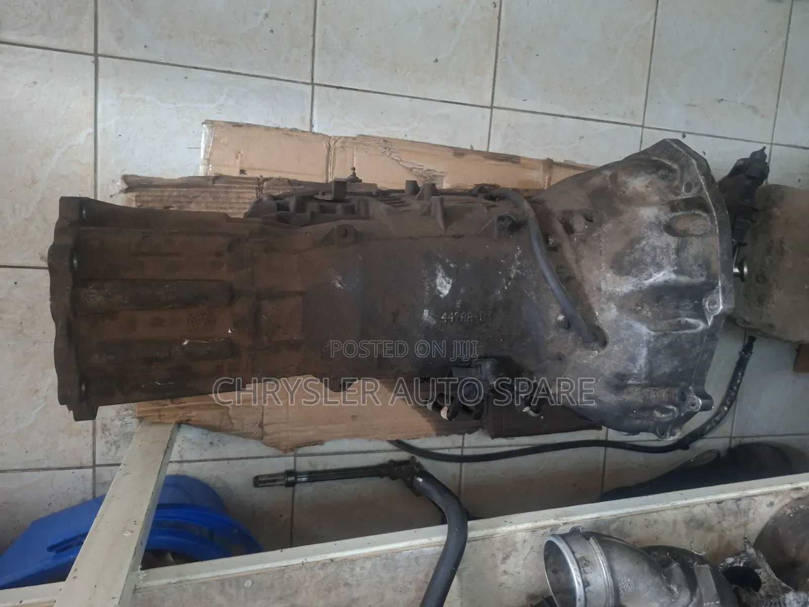 Jeep Grand Cherokee Wk2 5 Speed Gearbox Box