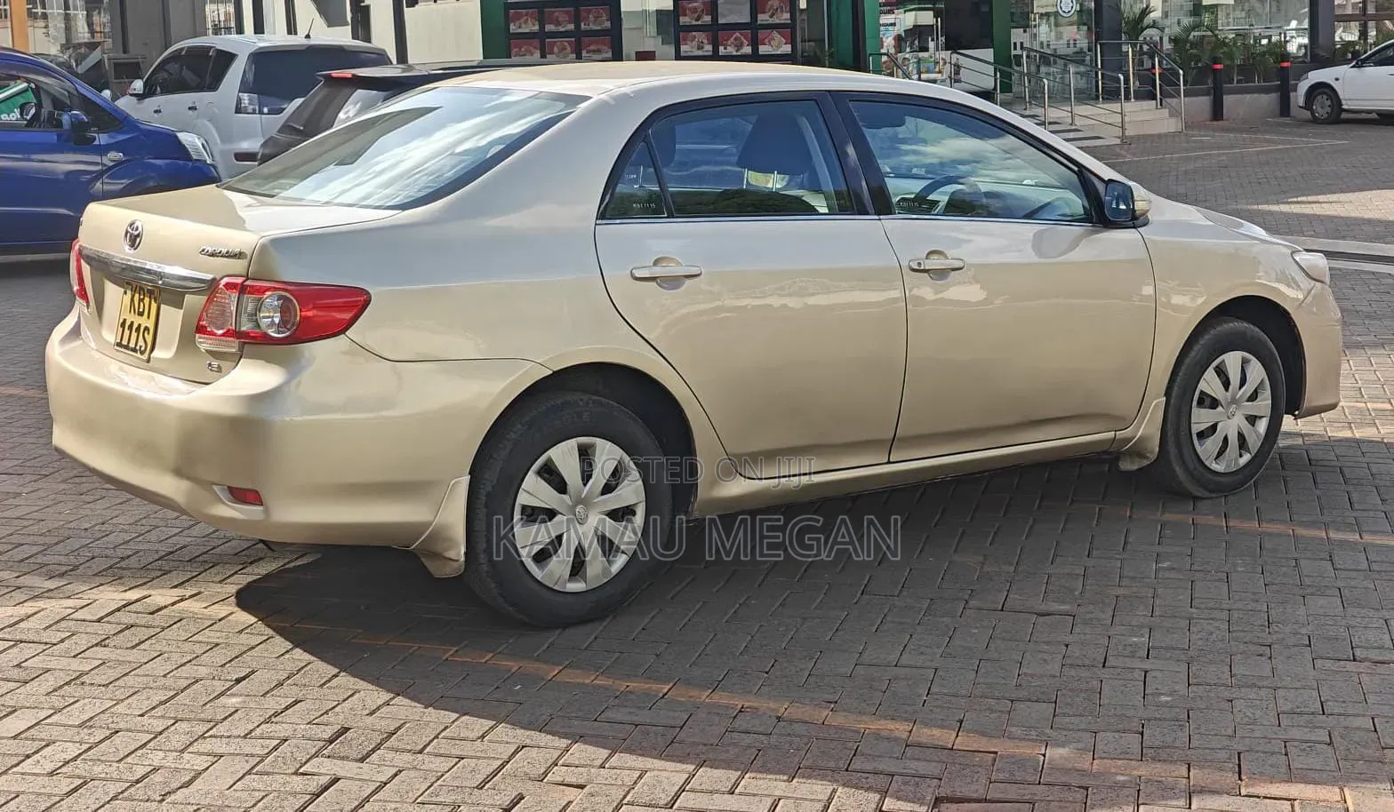 Toyota Corolla L 4dr Sedan (1.8L 4cyl 5M) 2012 Beige