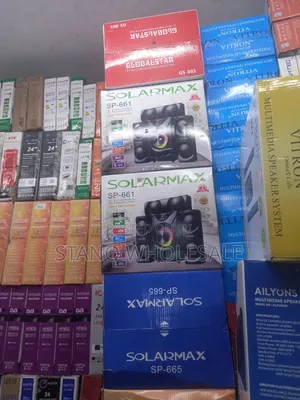 Solarmax, Woofer Black