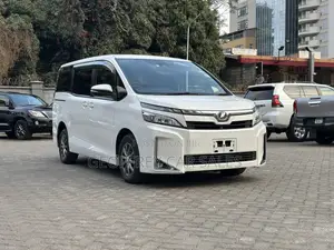 Toyota Voxy V 2WD 7-Seater 2019 White