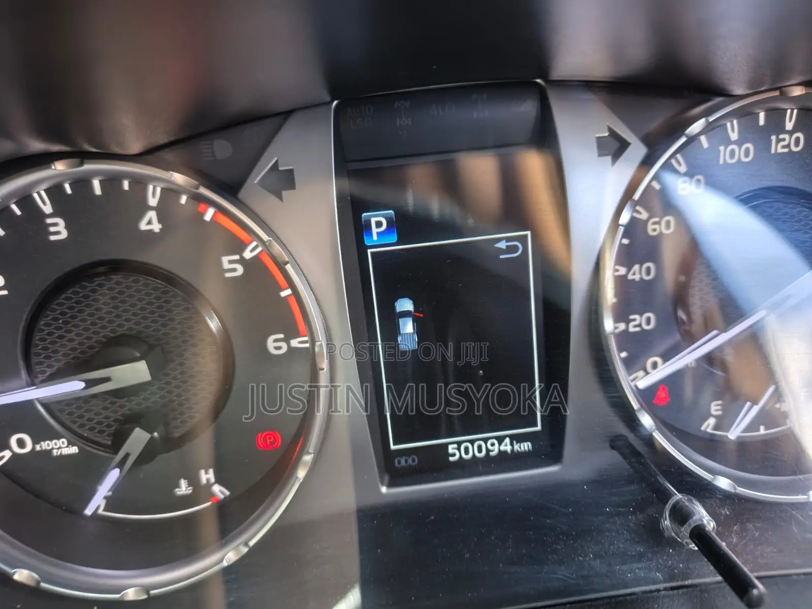 Toyota Hilux Revo Double Cab Deisel 2.4 RWD 2022 Gray