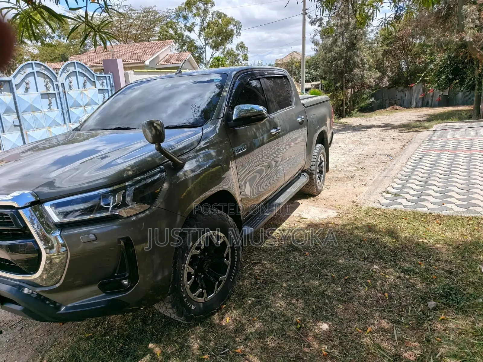Toyota Hilux Revo Double Cab Deisel 2.4 RWD 2022 Gray