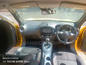 Nissan Dualis 2018 Yellow