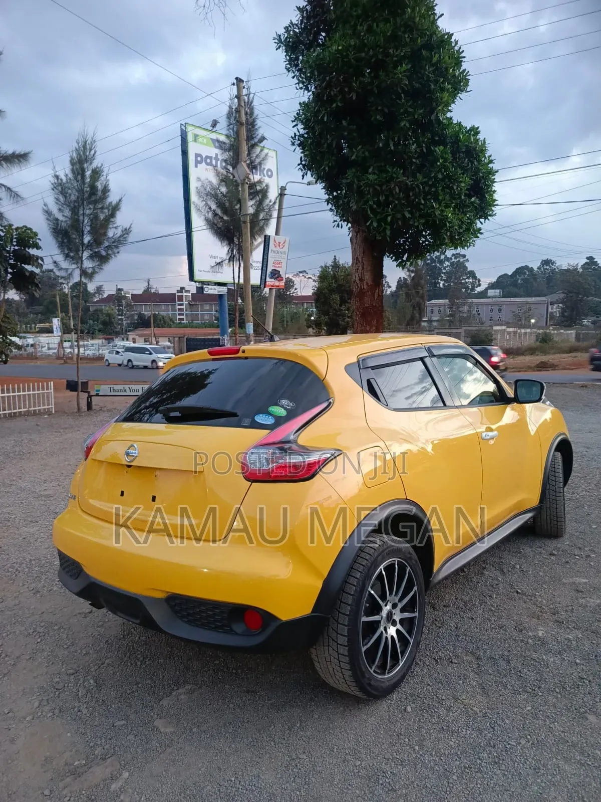 Nissan Dualis 2018 Yellow