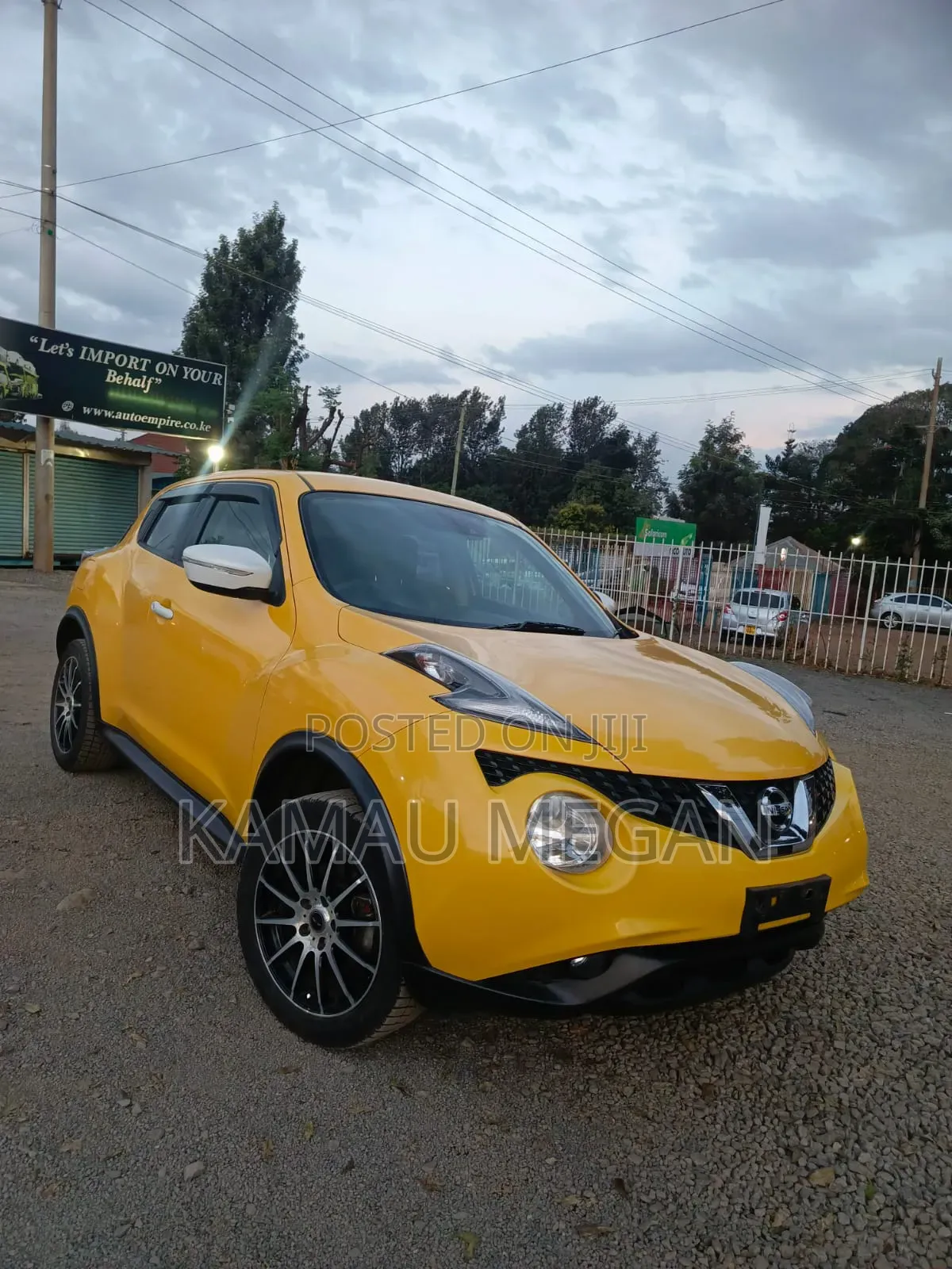 Nissan Dualis 2018 Yellow