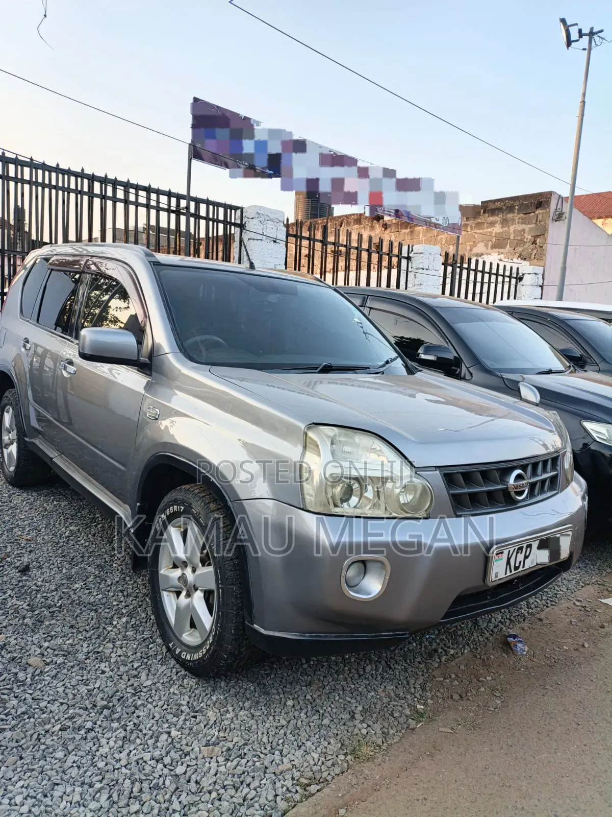 Nissan X-Trail 2.0 Petrol XE 2011 Gray