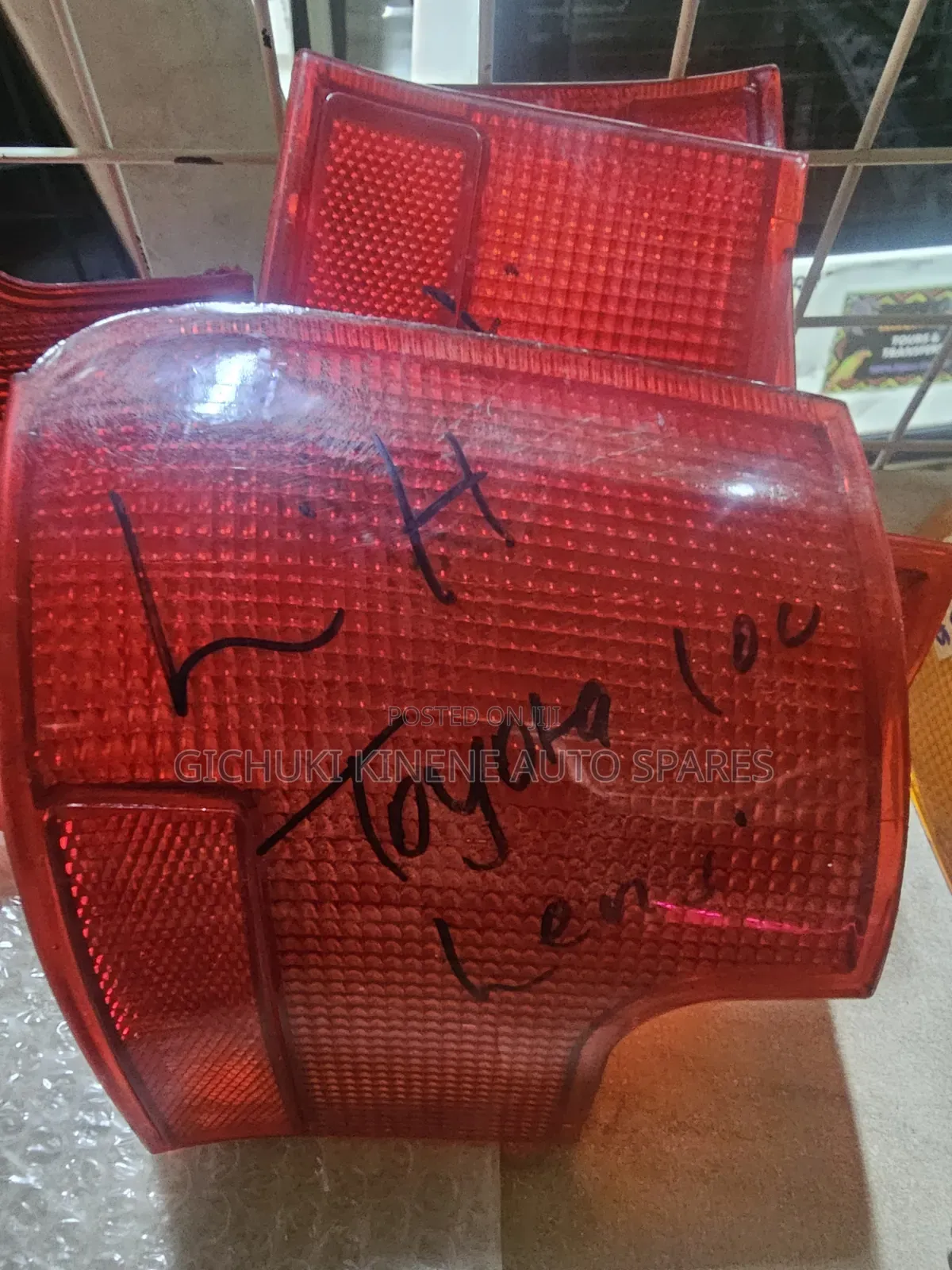 Toyota 100 Tale Lens