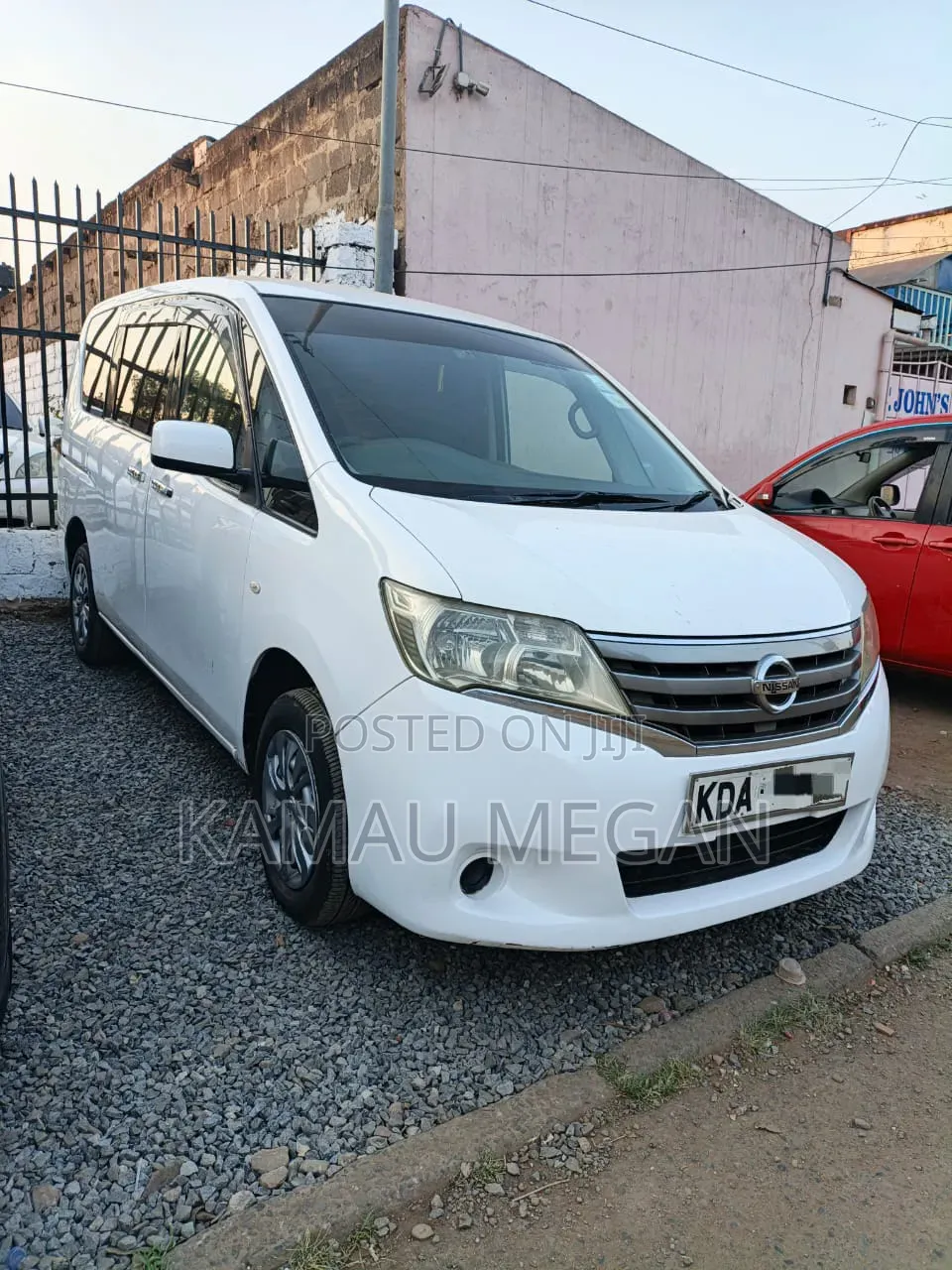 Nissan Serena 2014 White