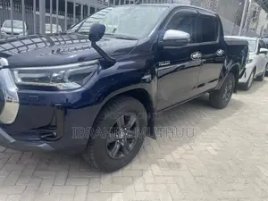 Toyota Hilux 2020 Blue