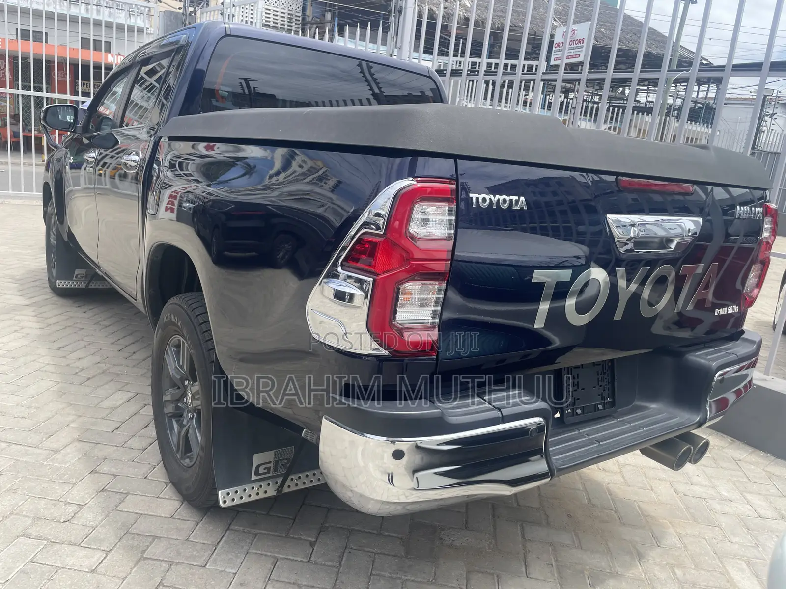 Toyota Hilux 2020 Blue