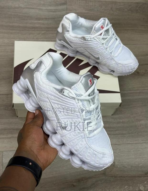 Nike Shox Sneakers - thumbnail 2