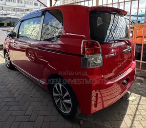Toyota Spade 1.5 2019 Red