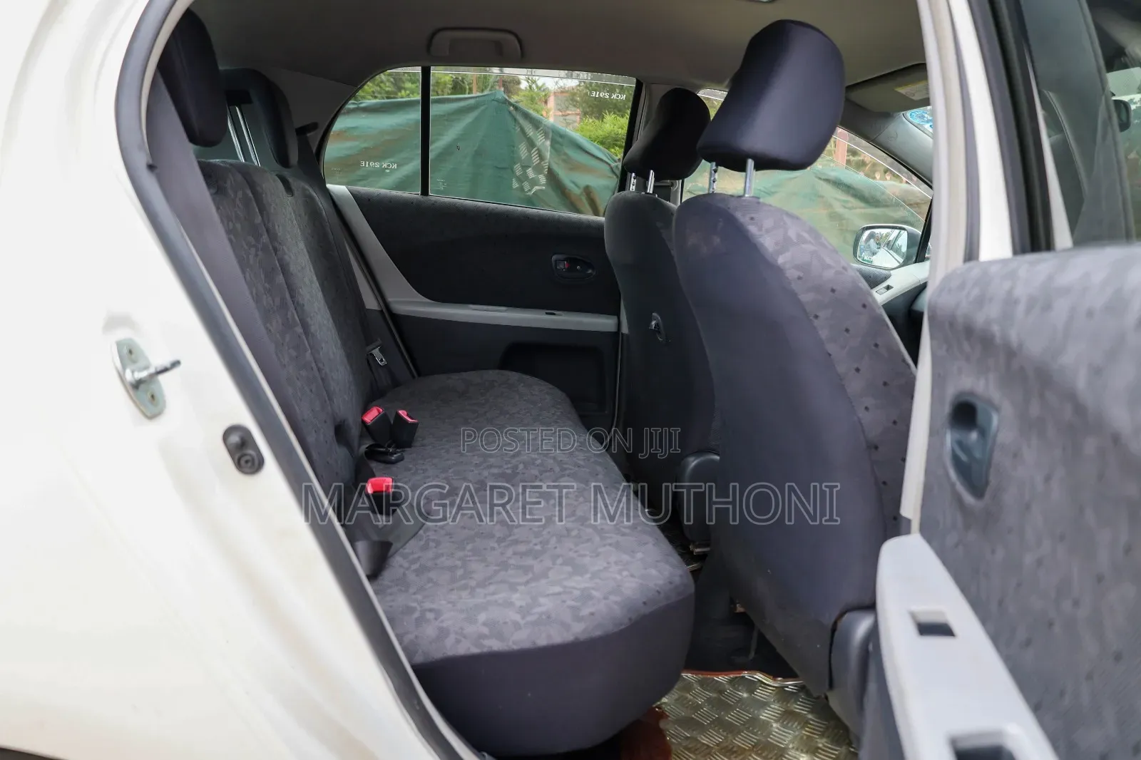 Toyota Vitz 2009 White
