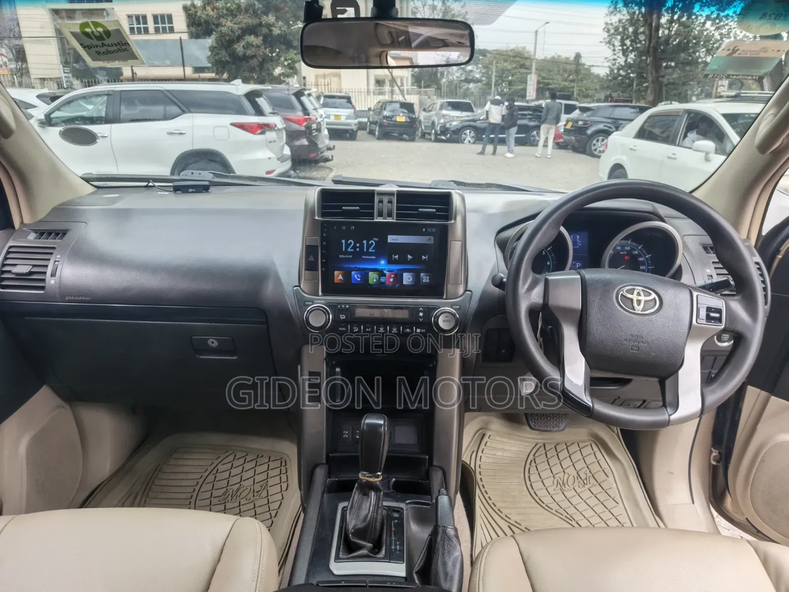 Toyota Land Cruiser Prado 2010 Gold