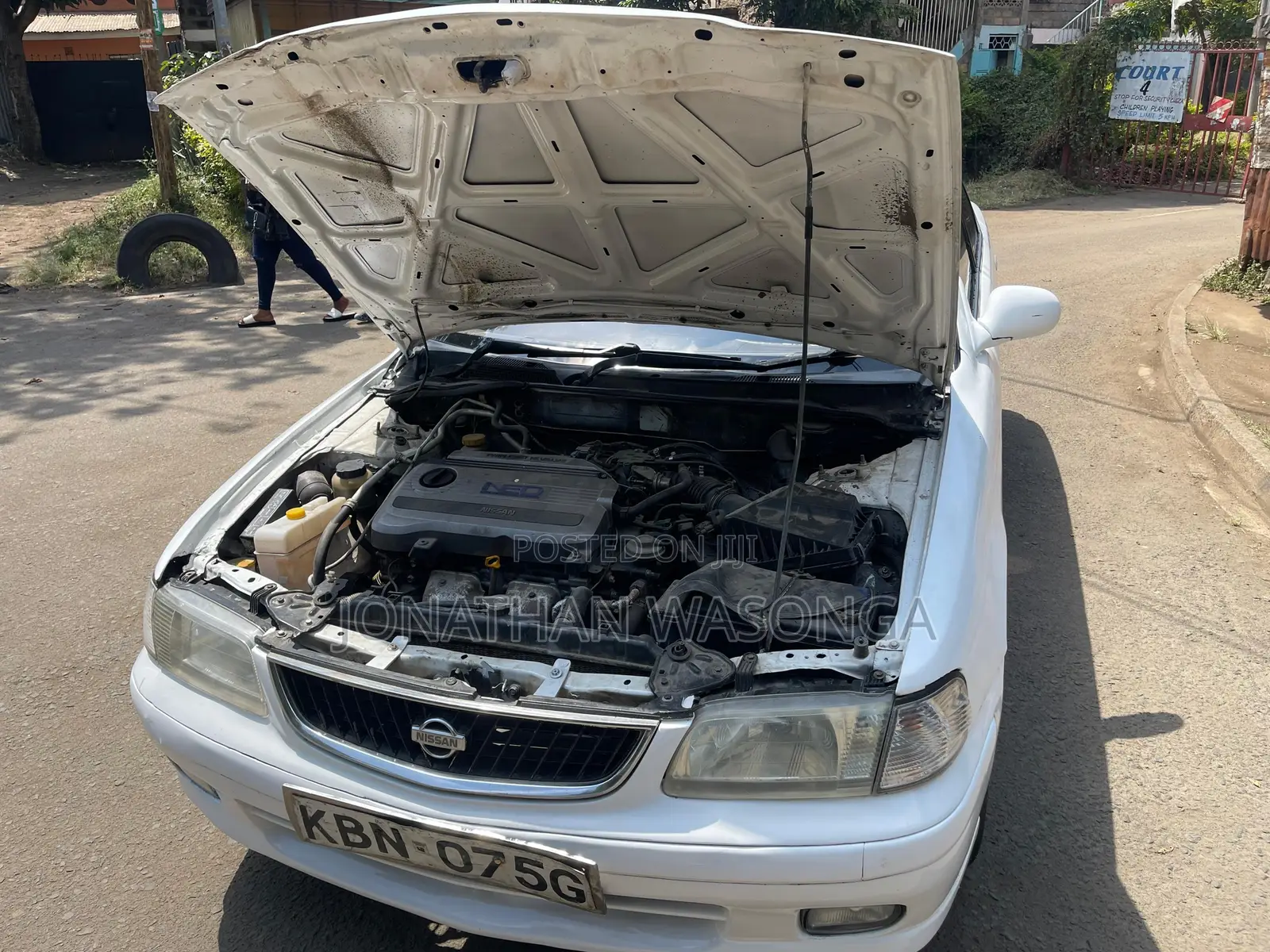 Nissan Sunny 2005 White