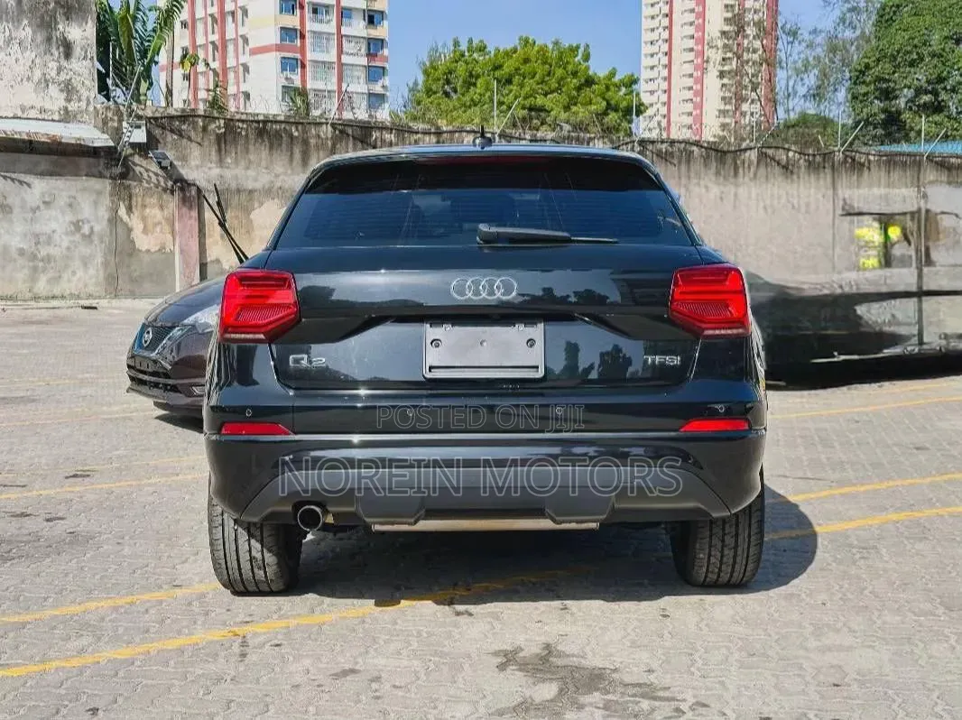 Audi Q2 2019 Matt Black