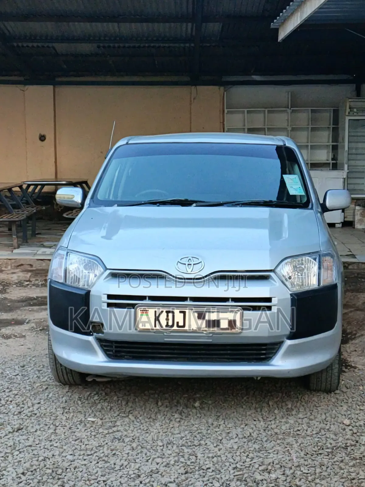 Toyota Succeed 2015 Silver