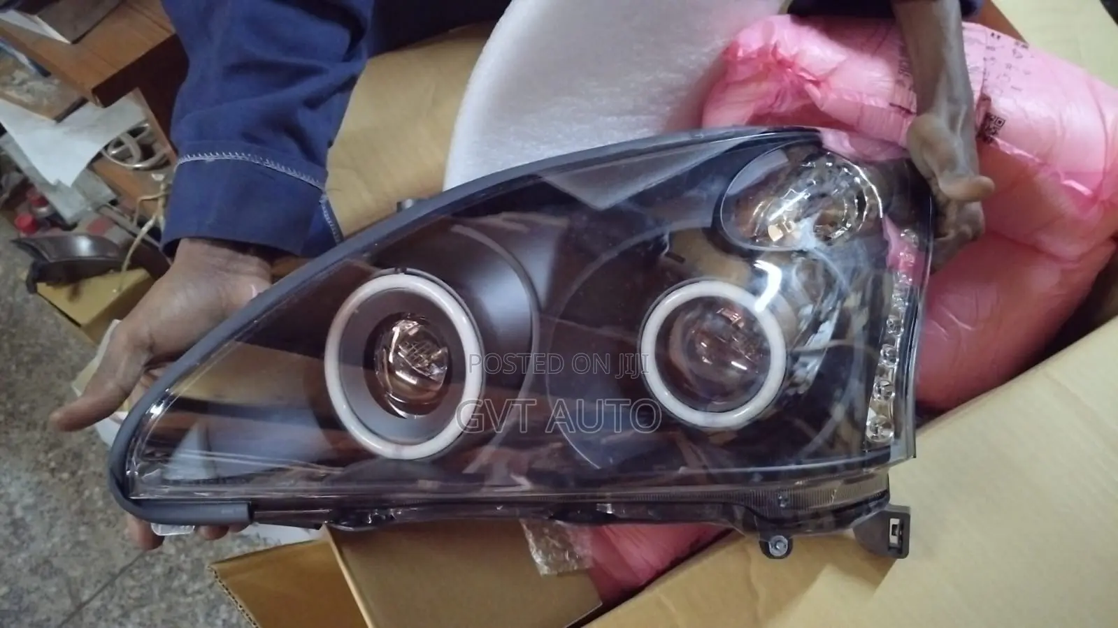 Toyota Harrier /Lexus RX330 2006-2008 Aftermarket Headlights