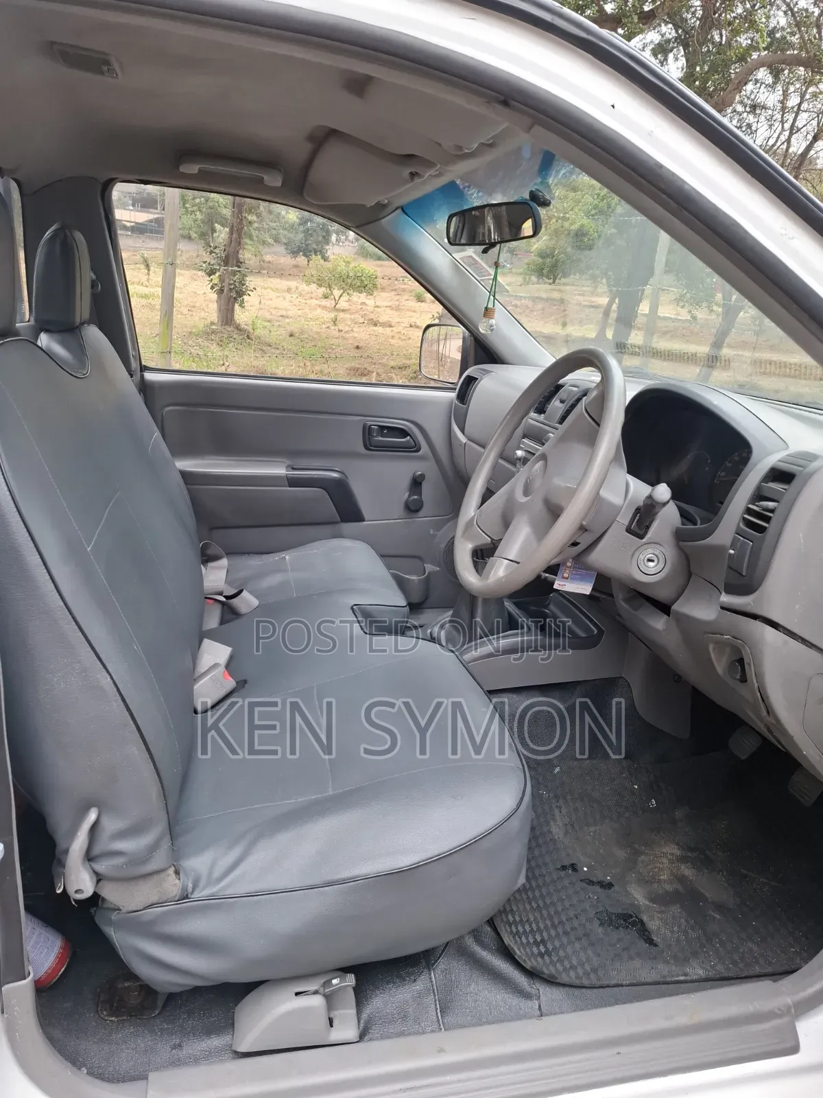 Isuzu D-MAX 2006 White