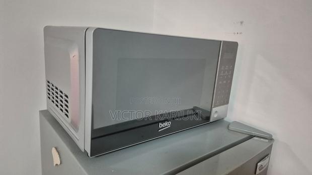 Beko Microwave 20l