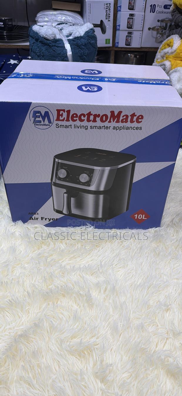10L Electromate Airfryer at Ksh4999.
