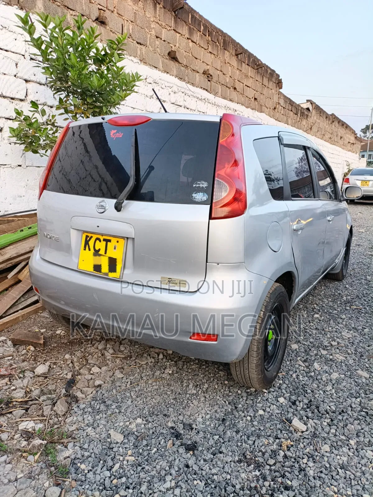 Nissan Note 1.4 2011 Silver