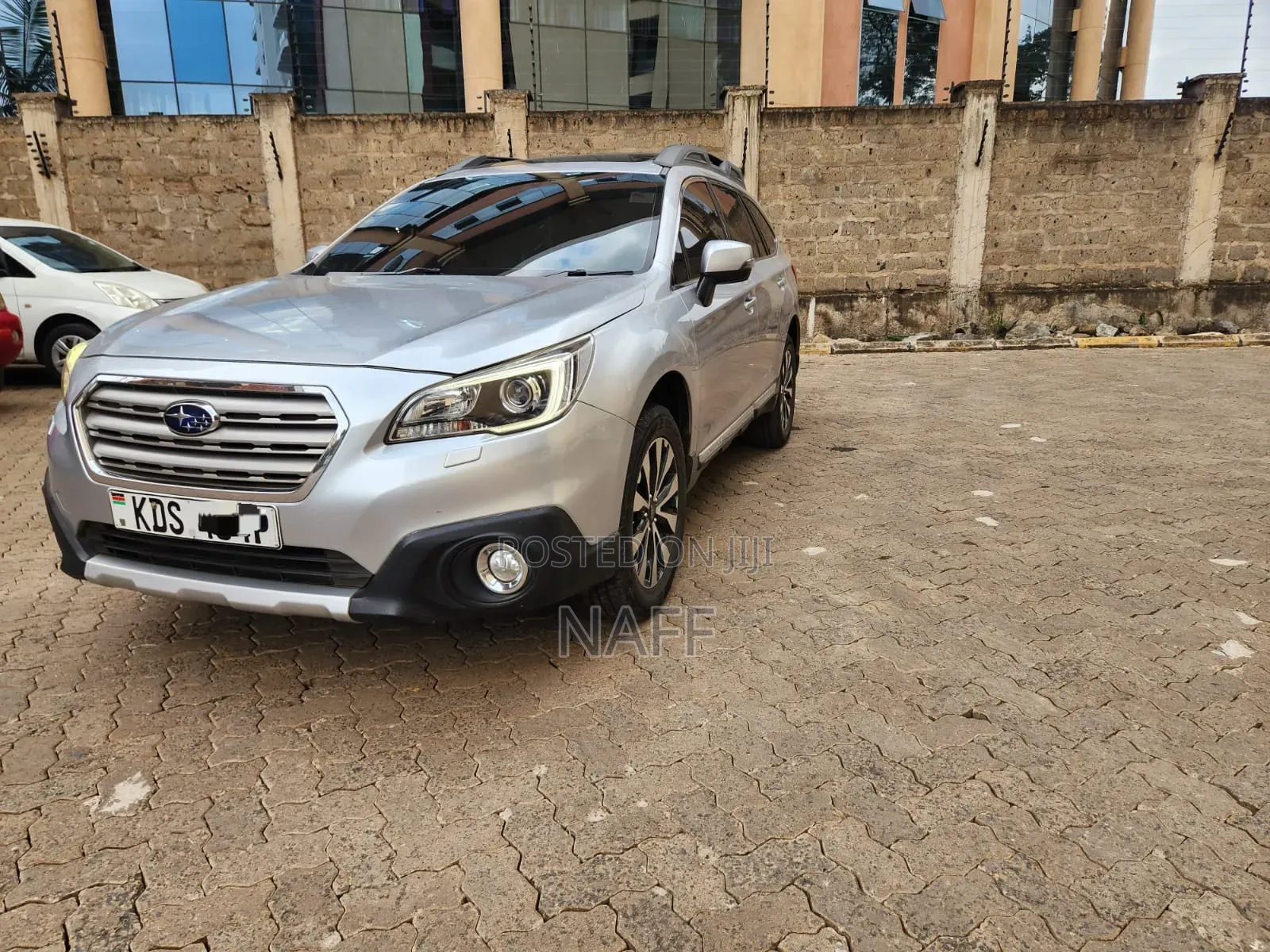 Subaru Outback 2.5i Premium AWD 2017 Silver