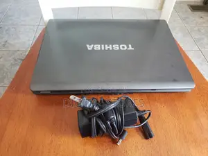 Laptop Toshiba Satellite L300D 3GB Intel Celeron HDD 160GB