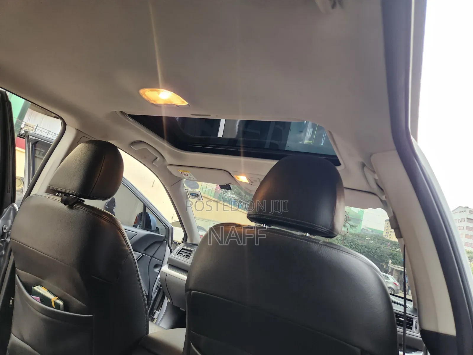 Subaru Outback 2.5i Premium AWD 2017 Silver