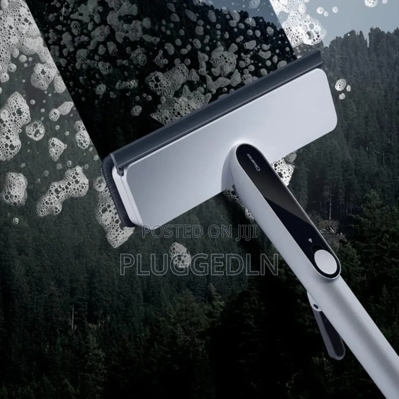 3 in 1 Long Handle Window Cleaner*