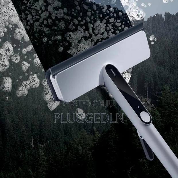 3 in 1 Long Handle Window Cleaner* - main view