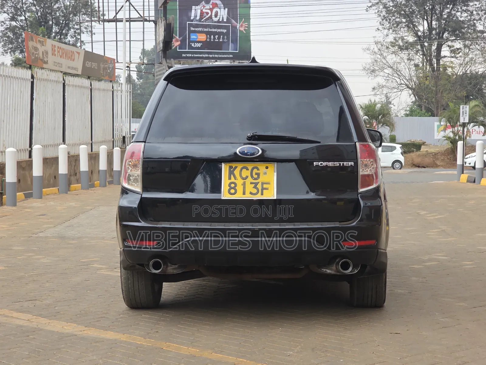 Subaru Forester 2010 Black