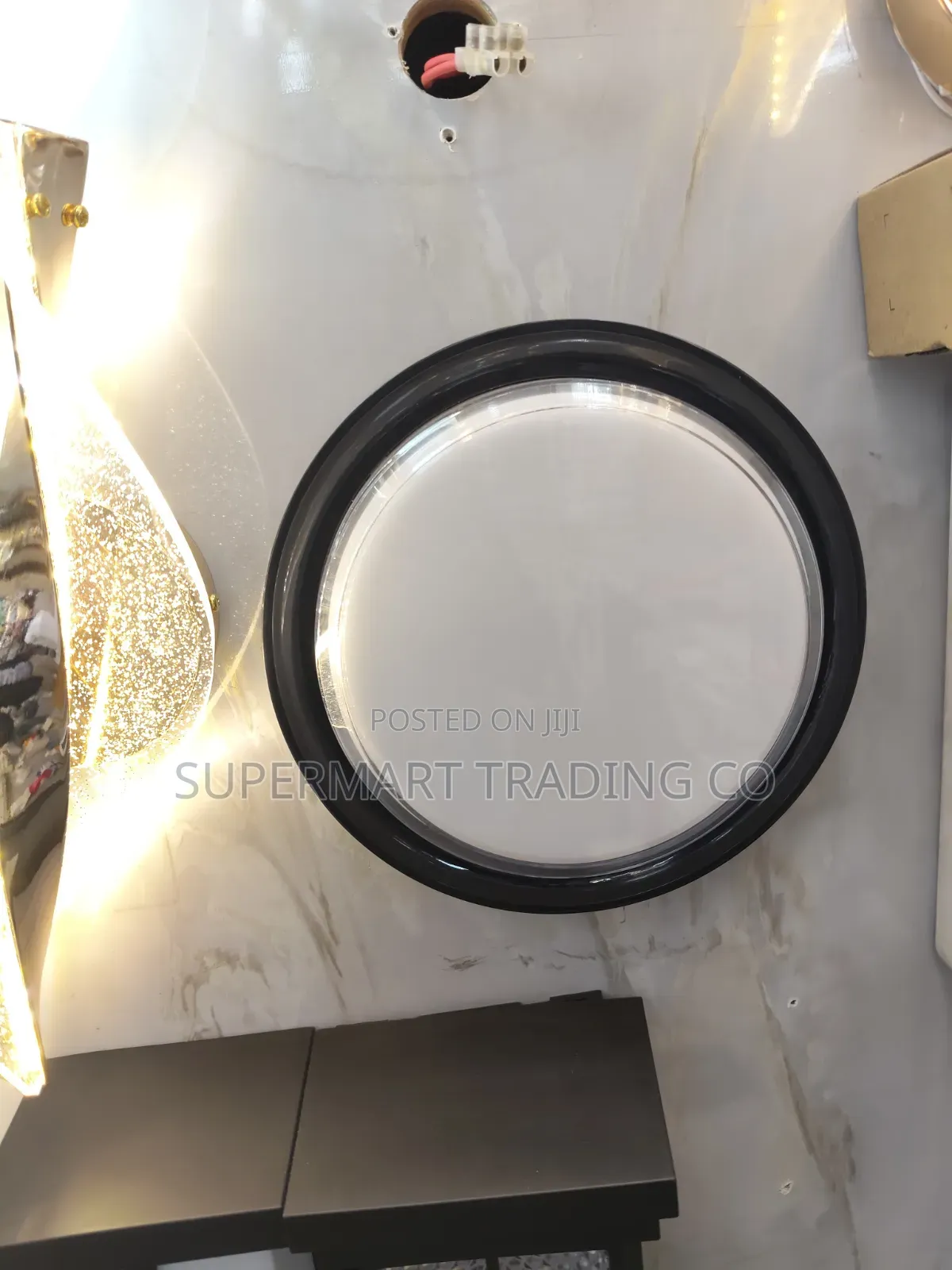 Outdoor Wall Light