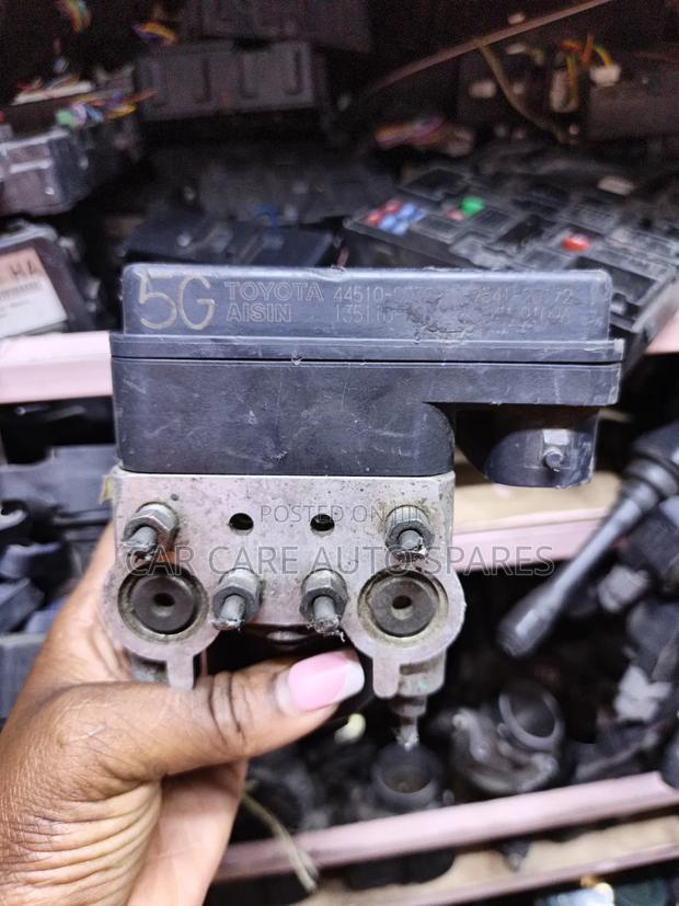 Abs Pump Toyota Premio 240