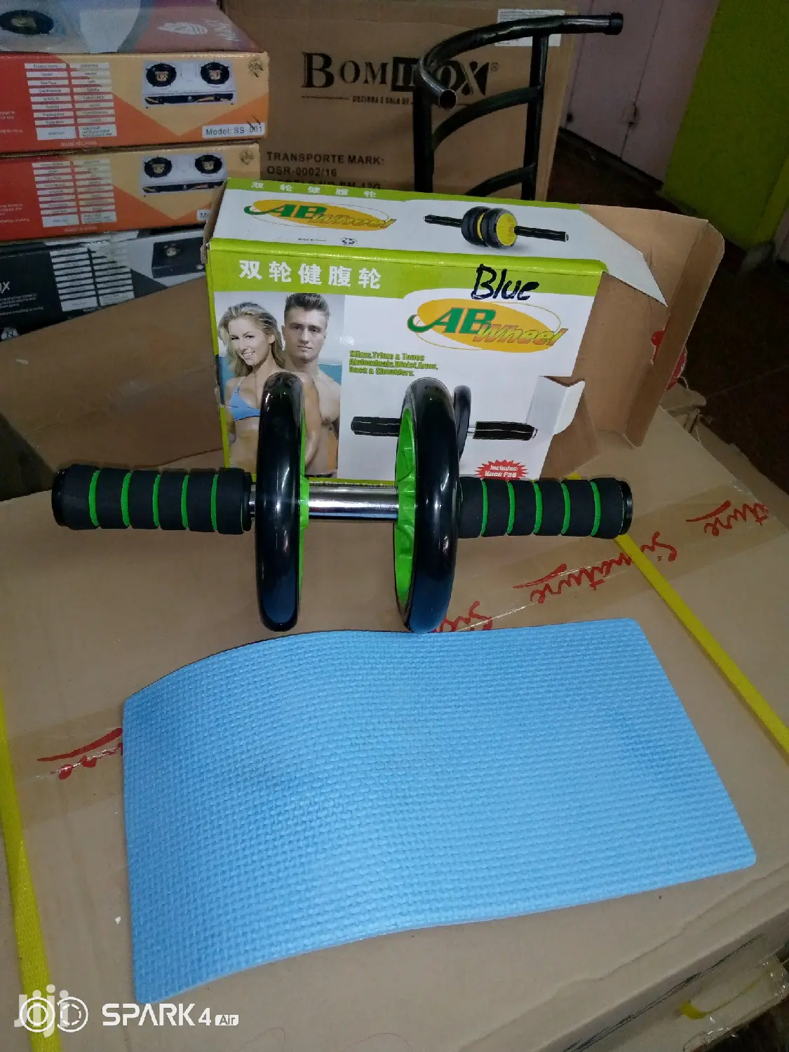 AB Wheel Roller With Knee Pad